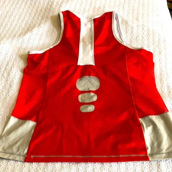 4/$25 Nike Top - Picture 1 of 5